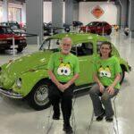 Fusca 'Horácio' recebe o Certificado de Veículos Clássicos VW de número 1000