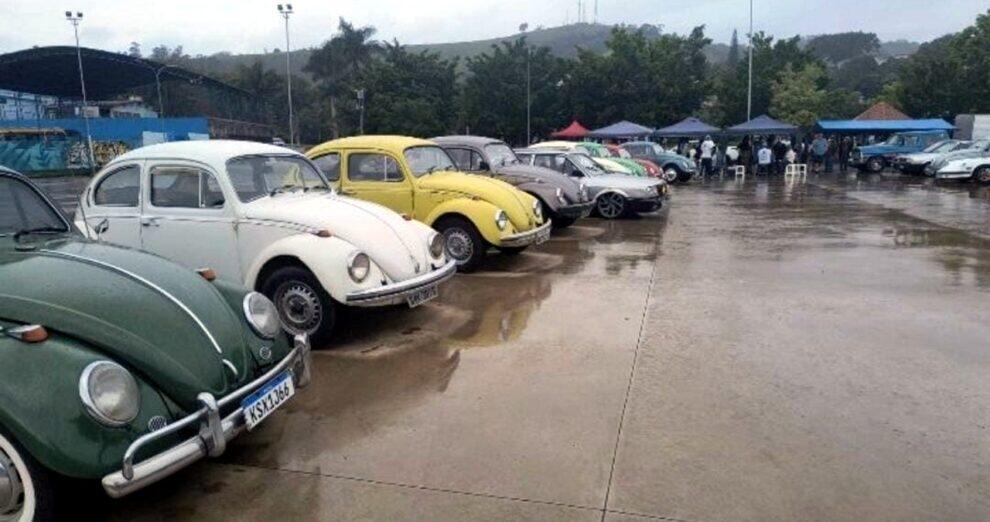 Galeria: 1º Encontro de Carros Antigos em Vargem