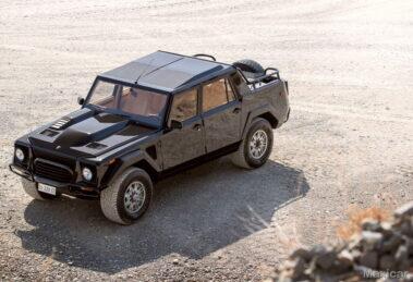 Lamborghini LM002