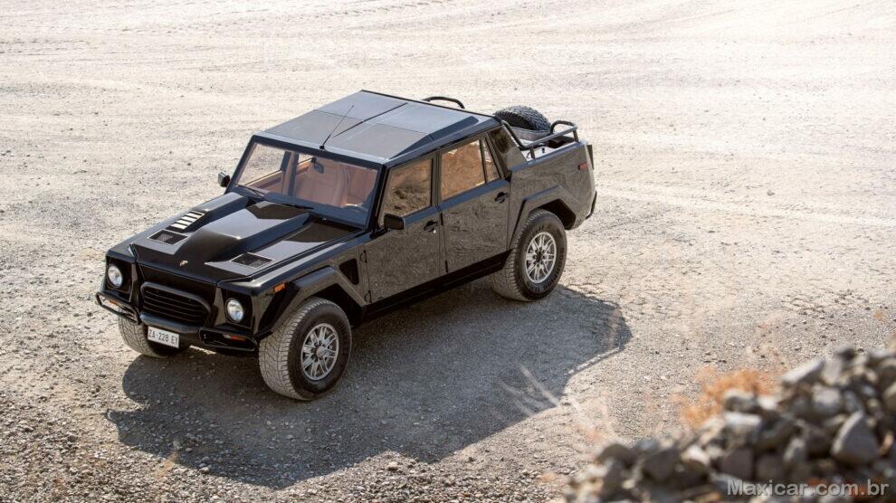 Lamborghini LM002